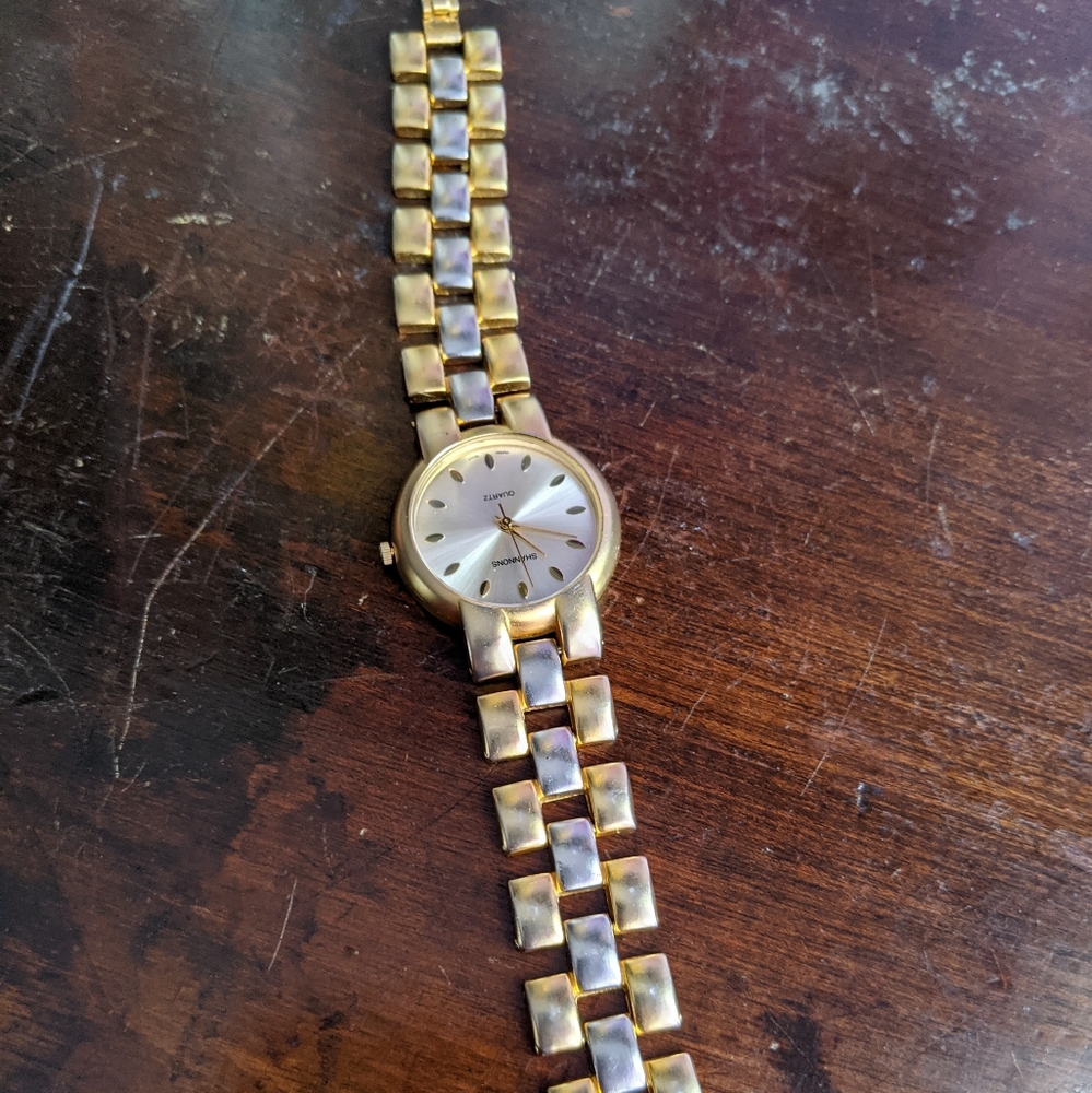 Classic wrist watch